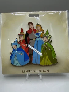 Destination D23 2025 MOG Pin LE400 Sleeping Beauty BLUE Squad Goals WDI - Picture 1 of 3