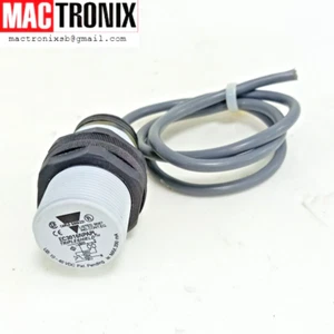 Interruttore di prossimità capacitivo Carlo Gavazzi EC3016NPAPL (condizioni USATO) - Foto 1 di 4