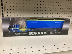 1:64 DCP von First Gear, DSD Transport, Peterbilt, Big Rigs - Bild 1 von 4