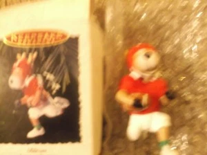 HALLMARK BLITZEN REINDEER CHAMPS COLLECTOR'S SERIES FOOTBALL - Bild 1 von 2