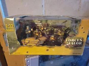 UNIMAX (FORCES OF VALOR 1:32) " U.S. 82nd AIRBORNE DIVISION " ITEM # 93004 - Picture 1 of 2