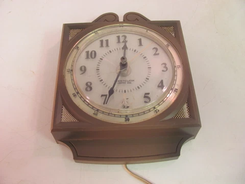 Vintage Westclox Model S13-AG Quincy Electric Lighted Dial Wall Clock RARE AS IS Cover