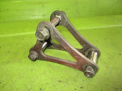 Yamaha R6 YZF 600 1999-2002 soporte de montaje de nudillo para perro de choque Foto 1 de 4