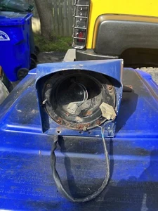 1970s Saab Sonett Right Headlamp Cover - Picture 1 of 3
