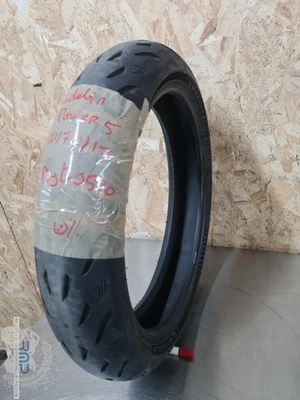 Michelin Pilot Power 5 120 - 70 - 17 Front Tyre Foto 1 de 3