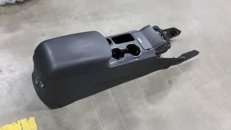 2016-2019 Ford Explorer Front Floor Center Console 4X2 Black Assembly OEM Foto 1 de 3