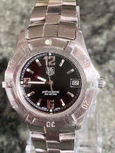 TAG HEUER 200m Professional 38mm dive watch. GOOD CONDITION. GENT OR LADY . - Picture 1 of 13