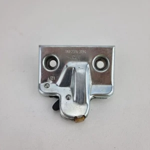 Holden Commodore VY VZ Boot Lock Mechanism Sedan - Picture 1 of 8