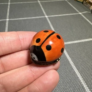 Limoges France PV Marque Deposee Peint Principale Piccola Coccinella Trinket Box - Foto 1 di 7