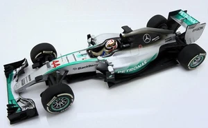 MINICHAMPS MERCEDES W06 L HAMILTON WINNER AUTRALIAIN GP 2015 W/C 1-18 SCAL - Picture 1 of 5