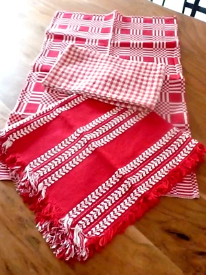 Linge ancien Lot de 3  Torchons Napperons  coton rouges et blancs - Photo 1/4