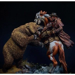 1/32 Resin Model Kit Wild West Horseman Cowboy and Bear Unpainted - Picture 1 of 2