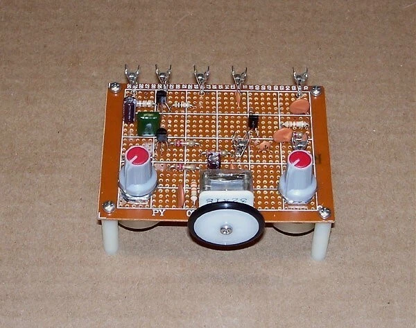 Transistor ShortWave Radio Shack SW receptor proyecto SIN CONSTRUIR BAJO COSTO kit conjunto Foto 1 de 2
