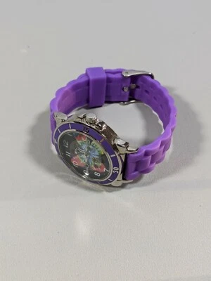 Reloj Collezio Tono Plata Bisel Púrpura Color Arco Iris Mariposa Banda Goma 8 Pulgadas Foto 1 de 4