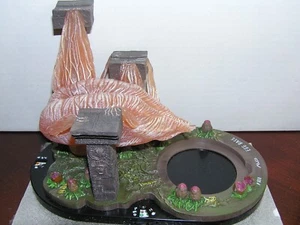 Horrorclix AVP #008 Egg Sac - Picture 1 of 1