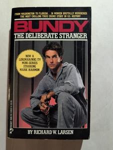 Bundy: The Deliberate Stranger by Richard W. Larsen Pocket Paperback 1986 - Picture 1 of 8