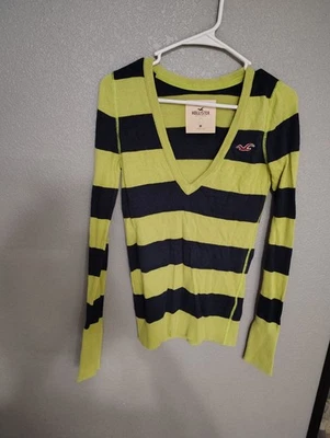 Hollister Y2K VTG Medium Blue Green Deep V Neck Fitted Sweater Elena Bella Swan - Image 1 of 4