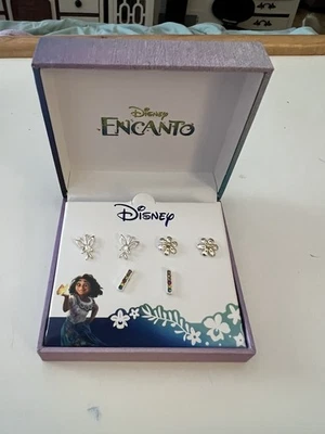 Juego de 3 pares de pendientes Disney Encanto con pedrería floral mariposa Foto 1 de 4