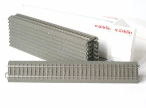 Märklin H0 - 10 binari C dritti n. 24236 / usati - Foto 1 di 8