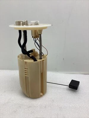 2007-2012 Toyota Tundra Fuel Pump Assembly OEM - Image 1 of 4