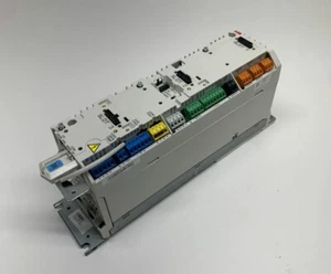 Nuevo unidad de frecuencia variable ABB excedente ACS880-M04-08A0-5 - Imagen 1 de 4