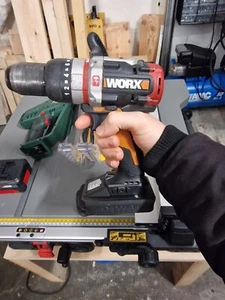 Adattatore batteria DEWALT 18V A Utensili Worx x20 Volt - Foto 1 di 4
