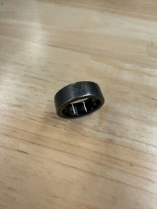 Oura Ring Gen 2 Stealth Black Size 7 with charger and all original packaging - Picture 1 of 5