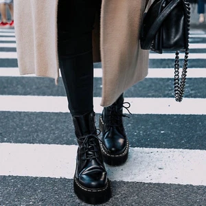 New Womens Lace-Up Combat Ankle Boot Booties Chunky Platform Block Heel Lug Sole - Picture 1 of 20
