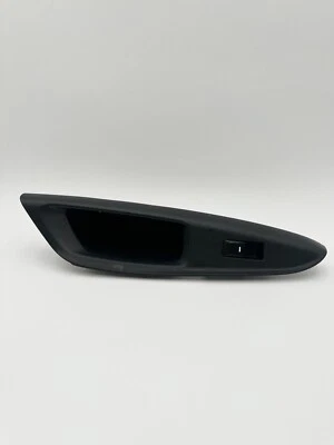 ⭐️ Interruptor ventana trasera derecha KIA RIO 2012-2017 OEM Foto 1 de 4