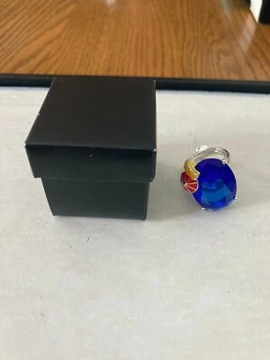 Anillo de cóctel Avon con piedra azul talla 6,5 Foto 1 de 4