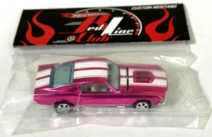 2016 HOT WHEELS RED LINE CLUB RLC PINK CHROME CUSTOM FORD MUSTANG SEALED PACKAGE - Picture 1 of 8