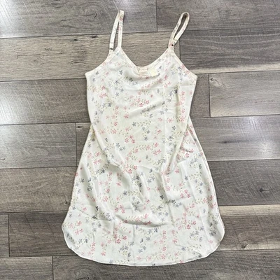 Camisón Babydoll Y2K Gilligan OMalley Floral Satén Chemise Marfil Sin Mangas Talla Pequeña Foto 1 de 4