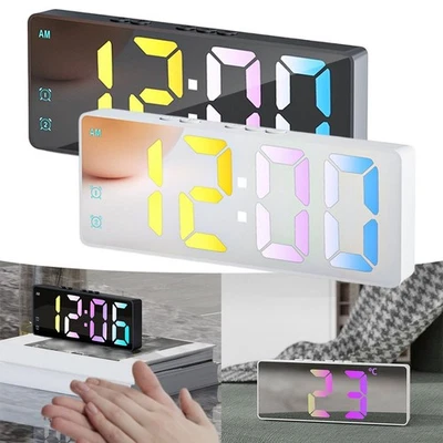 Bunter LED Digital Wecker mit Sprachaktivierung und Temperatursensor - Bild 1 von 4