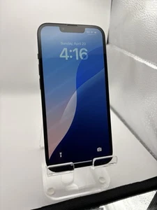 Apple iPhone 13 - 128 GB - Midnight (Unlocked) - Afbeelding 1 van 6