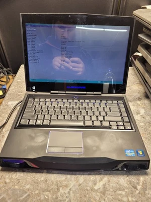 Alienware M14x r2 14" i5 2.5 GHz, 16GB RAM, SIN SSD, ¡Necesita batería tal cual!!! Foto 1 de 4
