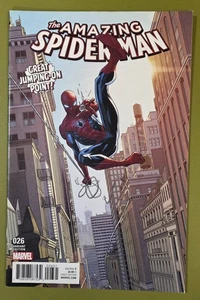 The Amazing Spider-Man #26 (2017) Walmart Exclusive Variant Cover by Dan Mora - Bild 1 von 2
