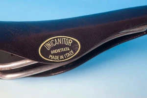 Cinelli Unicanitor Sattel Überholt Schwarzes Leder Neu 276x153mm Verstellbar - Picture 1 of 11