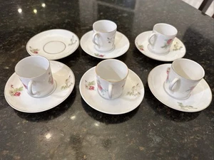 Set Of 5 KPM Demitasse Cups And 6 Saucers - Picture 1 of 7