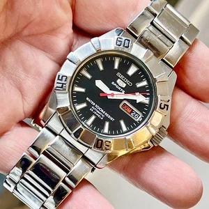 Seiko 5 Sports Automatic 100m 42mm Black Dial 23J Men's Watch 7S36-03F0 RUNS! - Picture 1 of 12