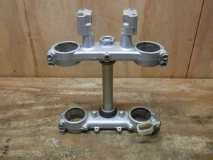 2001 KX125 Triple Clamps Trees Yokes 1998 1999 2000 2002 KX 125 KAWASAKI OEM - Picture 1 of 7
