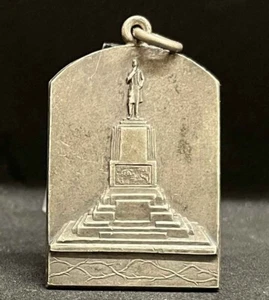 Argentina 1933 Monument Civil Heroes of the Yellow Fever Epidemic medicine medal - Picture 1 of 8