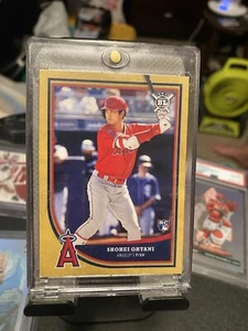 2018 Topps #141 Shohei Ohtani “Gold”Rookie Card - Picture 1 of 2