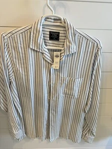 Abercrombie & Fitch Mens  long sleeve dress Shirt  XL White Stripe New with Tags - Picture 1 of 2