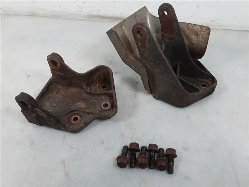 Soportes de montaje de motor Jeep TJ Wrangler 4,0 L 2000 2001 2002 2003 2004-2006 84713 Foto 1 de 4