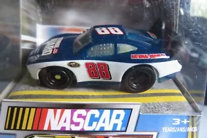 2011 DALE EARNHARDT JR. #88 NASCAR® National Guard Full Blast Pull Back Car NEW - Picture 1 of 12