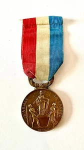 FRENCH "L’ARMEE LA PRESSE. LE MATIN", MARCH OF THE ARMY 1904, BRONZE MEDAL - Picture 1 of 2