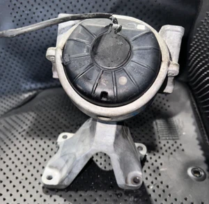 2013-2016 AUDI S4 A4 3.0L LEFT ENGINE FRAME MOUNT W/ BRACKET 8K0199307 OEM - Picture 1 of 11