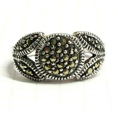 (SIZE 6,7,8) Lovely FLOWER RING Marcasite Stones Studded .925 STERLING SILVER - Image 1 of 4