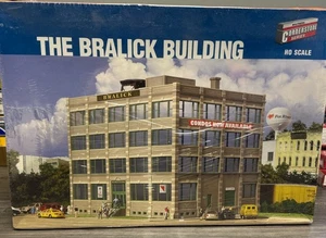 Walthers Cornerstone HO Scale Kit 933-3099 The Bralick Building 1:87 NIB - Picture 1 of 3