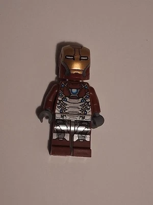 LEGO Minifigure - Iron Man - Mark 47 Armor - sh0405 - 76083 - Image 1 of 4